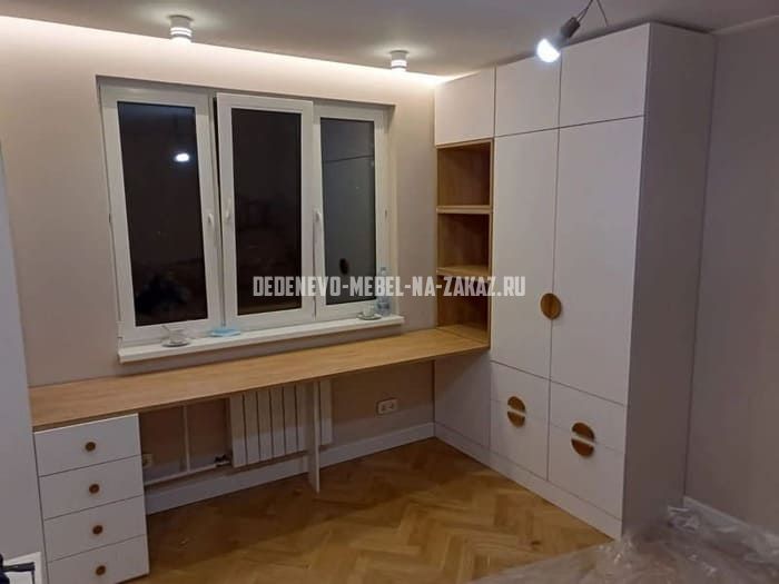 Офисная мебель на заказ в Деденево